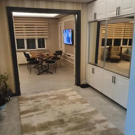 Muekemmel Konumda Luex Business Concept Daire 公寓 锡瓦斯